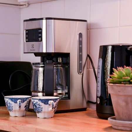 Adelsgatan Bed & Breakfast VBY Exterior foto